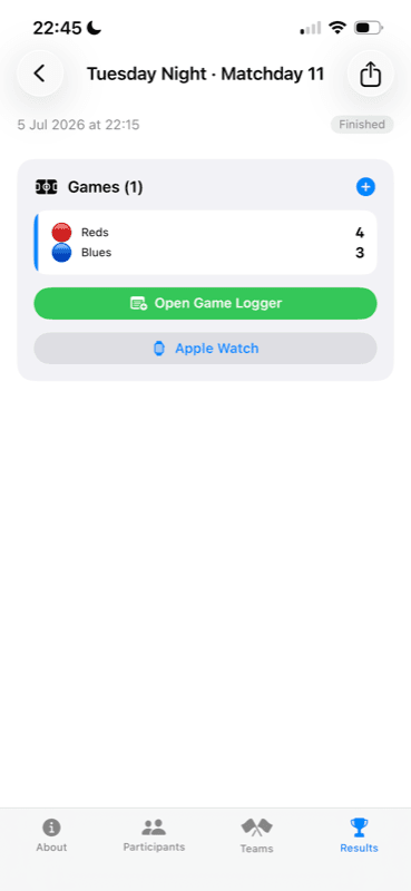 iPhone match result screen: Reds 4, Blues 3