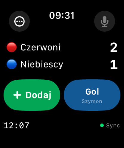 Apple Watch scoreboard: Reds 2, Blues 1 during a live match
